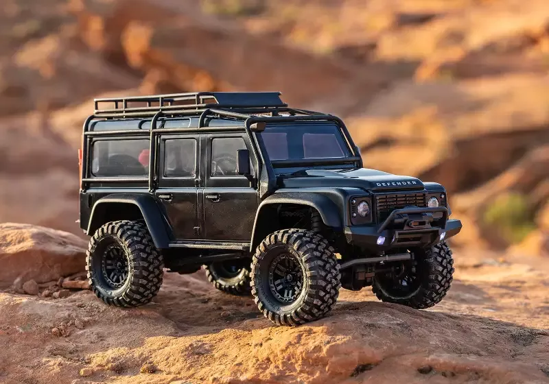 1/18 TRX-4M Land Rover™ Defender™: Black