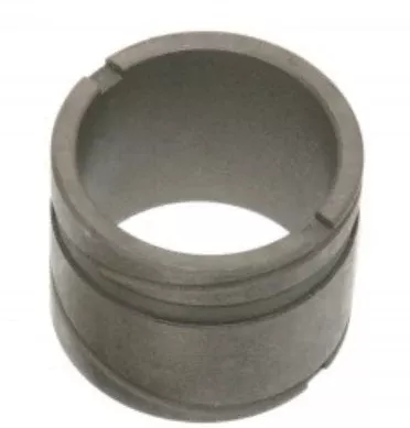 (24) TR6-129940 Bushing, Brass inside third gear