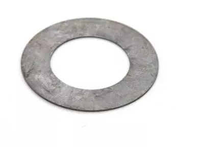 (33) TR6-60658 Oil Thrower 1968-76