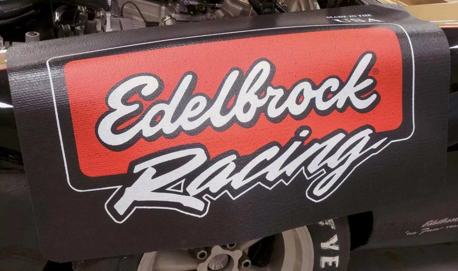 Edelbrock - Edelbrock Fender Cover