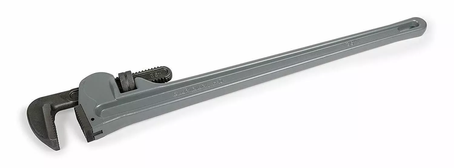 Titan 21346 36???????????? Aluminum Pipe Wrench