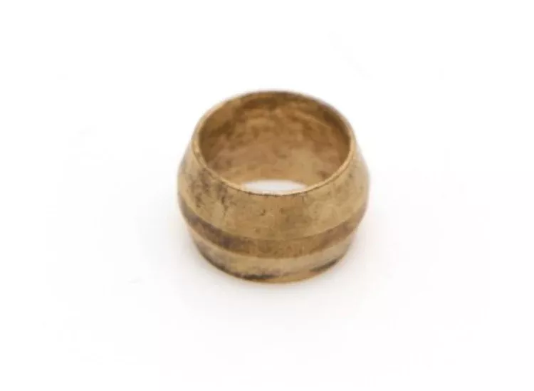 TR6-TL8 Compression Olive, Pipe to tank